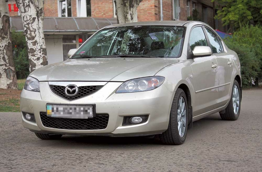 Что лучше: Mazda 3 или Skoda Octavia?