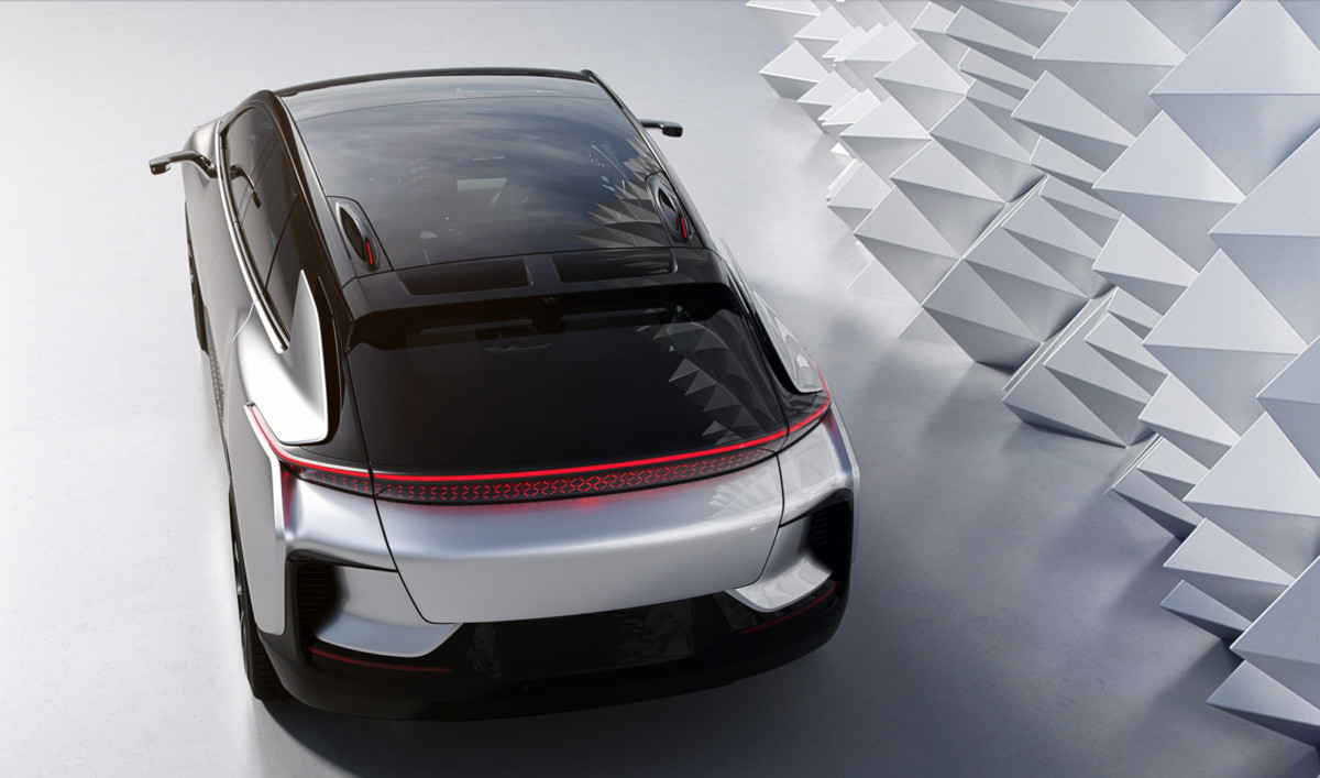 Электрический кроссовер Faraday Future FF91 представили официально