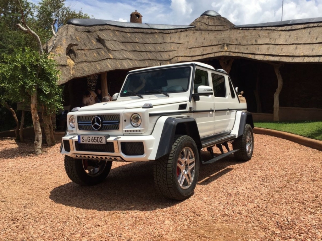 Mercedes maybach внедорожник