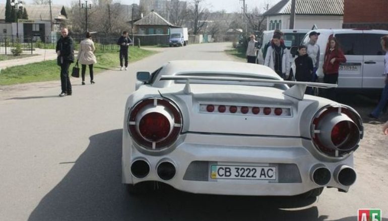 Заводской двойной окрас автомобиля