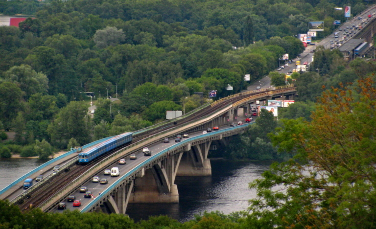 Метро волга мост
