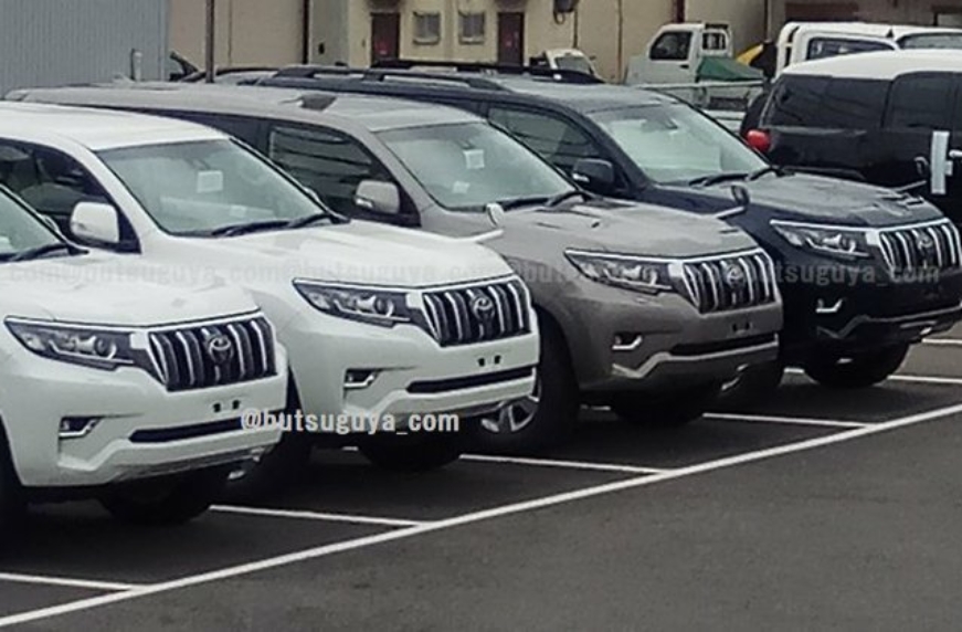 В сети Интернет появились шпионские фото нового Toyota Land Cruiser Prado