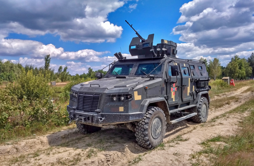 Бронированные автомобили российской армии