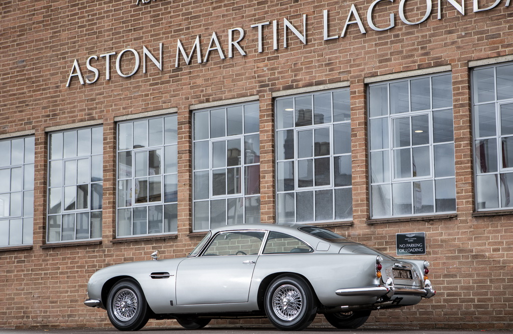 Aston Martin DB5 Bond