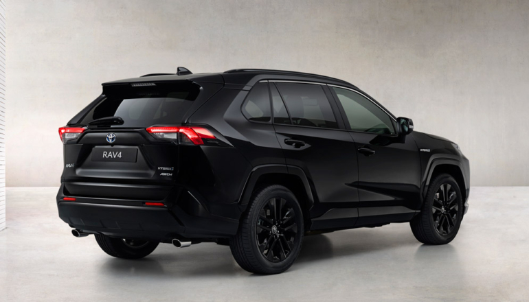 Сейчас и Тойота RAV4 — Версия Black Edition