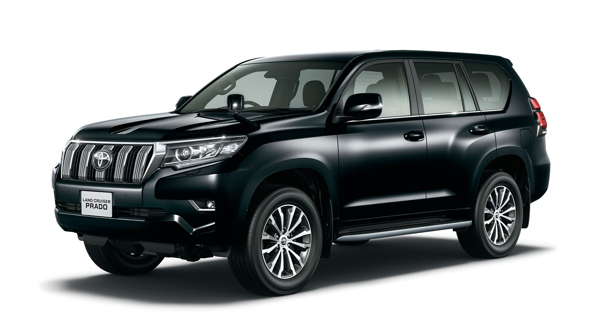 Компания Тоёта обновила Land Cruiser Prado для домашнего рынка