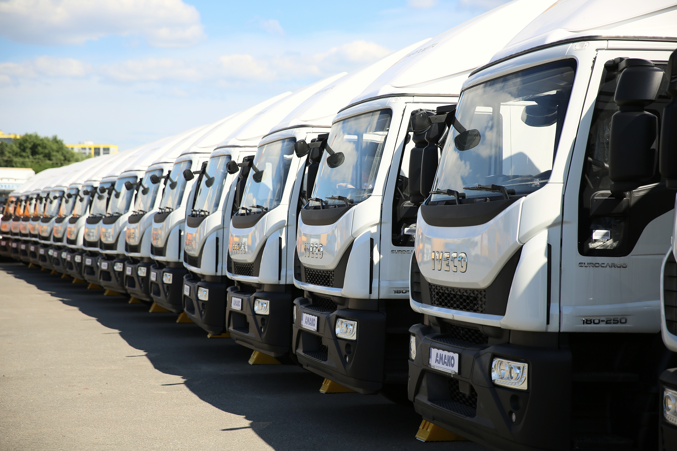 Укрпочта обновила автопарк грузовиками IVECO EuroCargo (видео) –  Автоцентр.ua