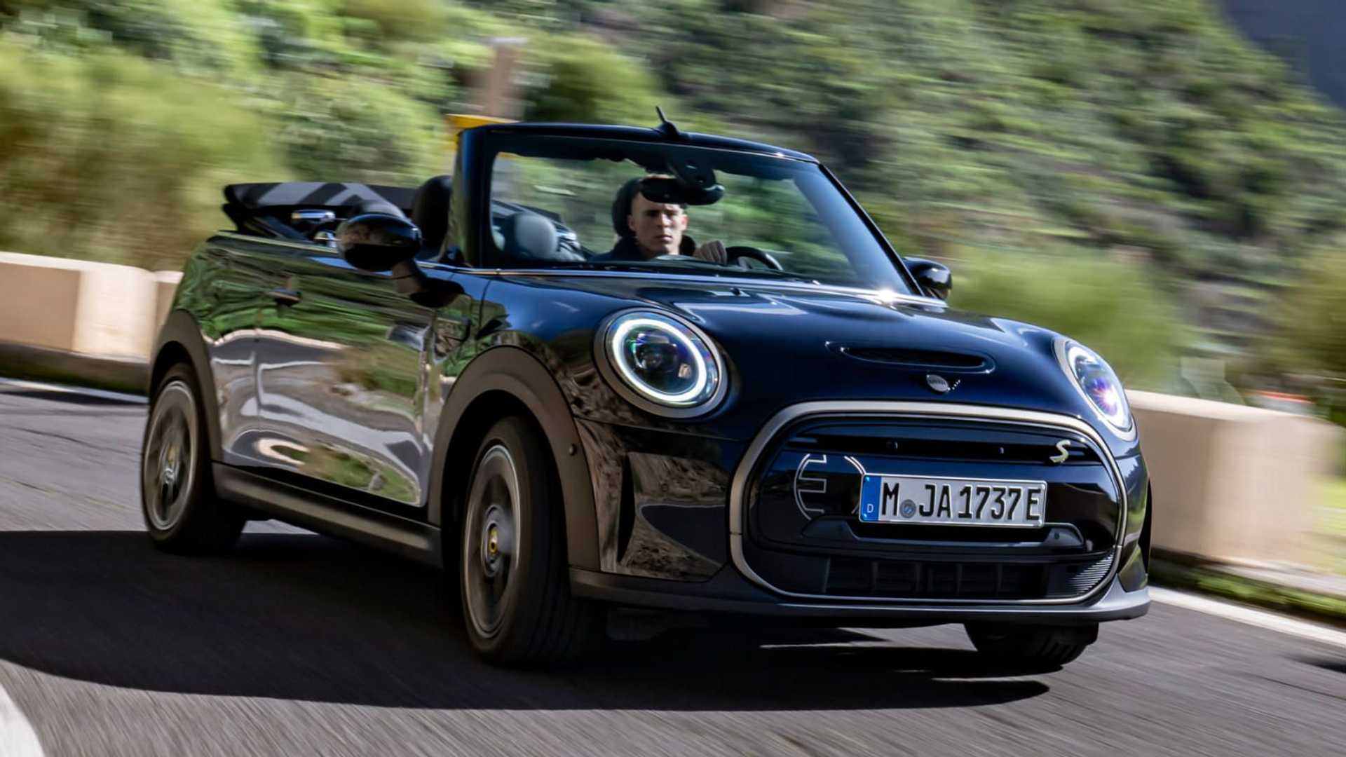 Электрический кабриолет Mini Cooper SE Convertible ждет серийное  продолжение – Автоцентр.ua