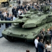 В Париже показали новый танк Leopard 2A8