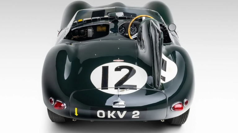 На аукціон виставили ле-манівський Jaguar D-Type сера Стірлінга Мосса