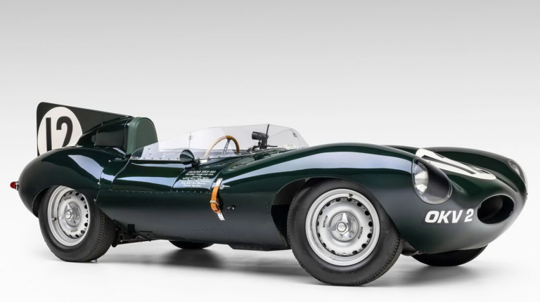 На аукціон виставили ле-манівський Jaguar D-Type сера Стірлінга Мосса