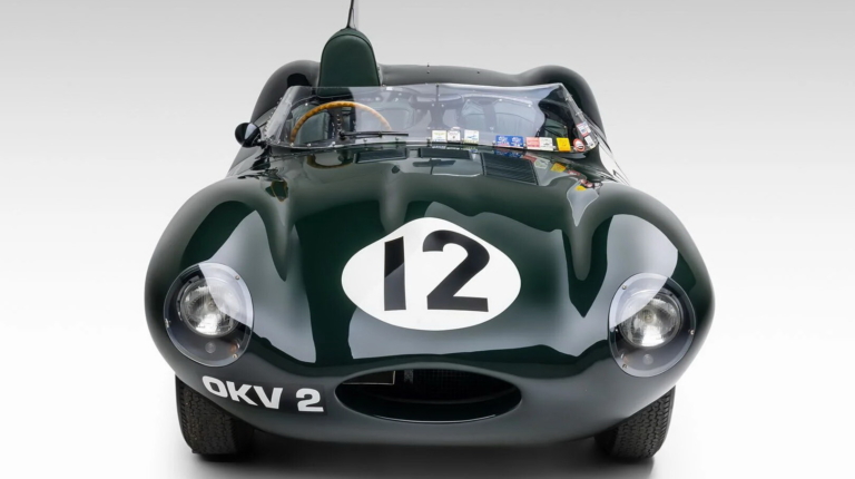 На аукціон виставили ле-манівський Jaguar D-Type сера Стірлінга Мосса