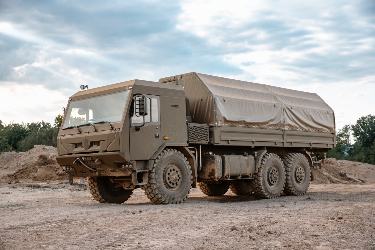 Компанія Tatra Trucks збільшила обсяг постачання вантажівок