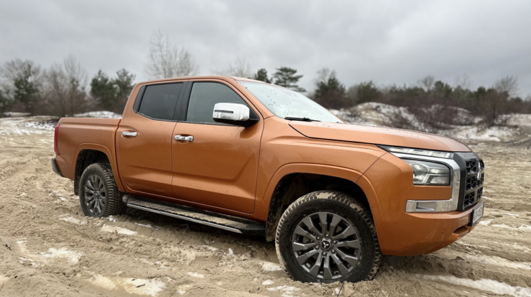 Зимовий тест Mitsubishi L200: нова зовнішність та нові можливості