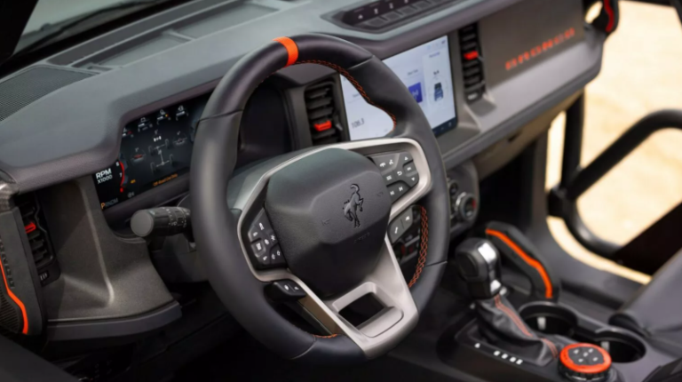 Ford презентував спецверсії Bronco для суворої бездоріжжя (фото)