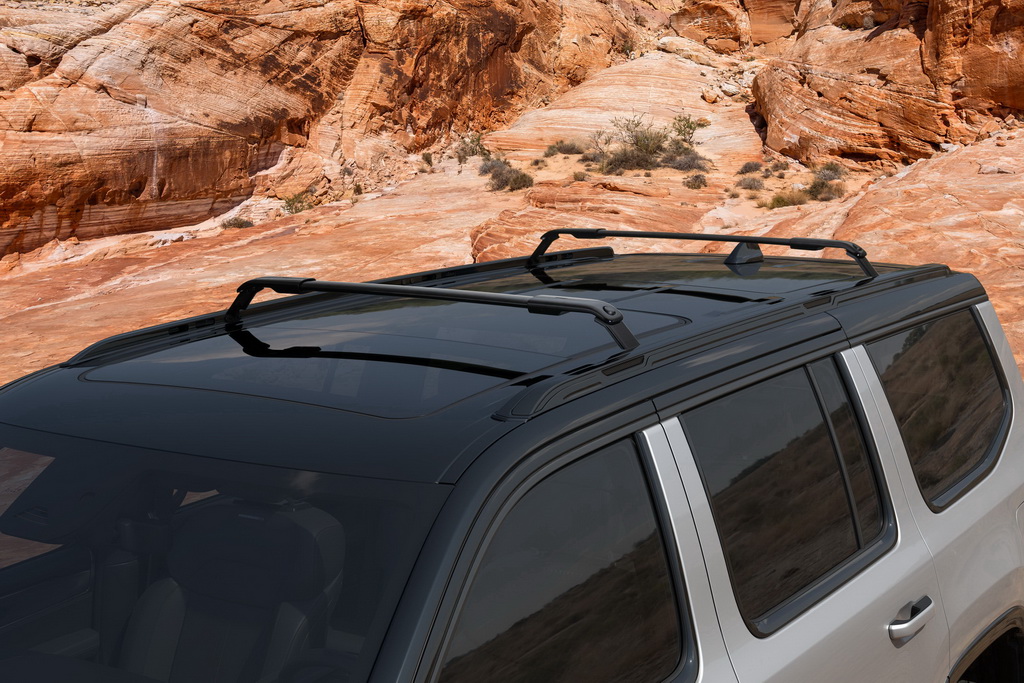 Jeep презентував нову версію Wagoneer Overland