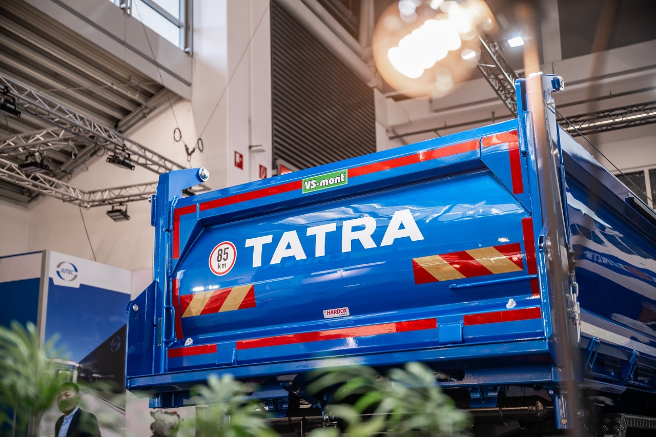 Tatra Trucks показала на Bauma 2025 самоскиди з оновленим дизайном