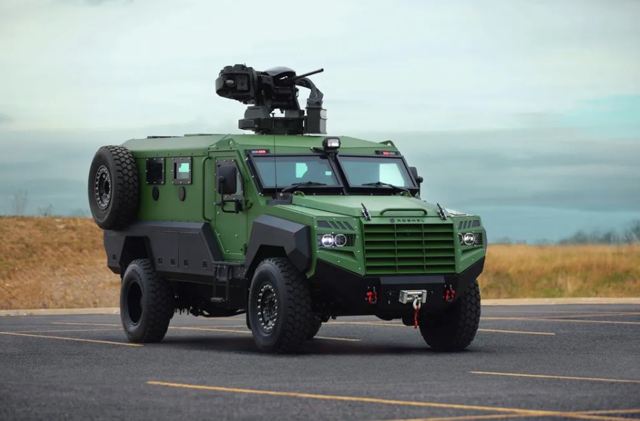 Українські силовики отримали від уряду США 150 бронемашин Senator MRAP